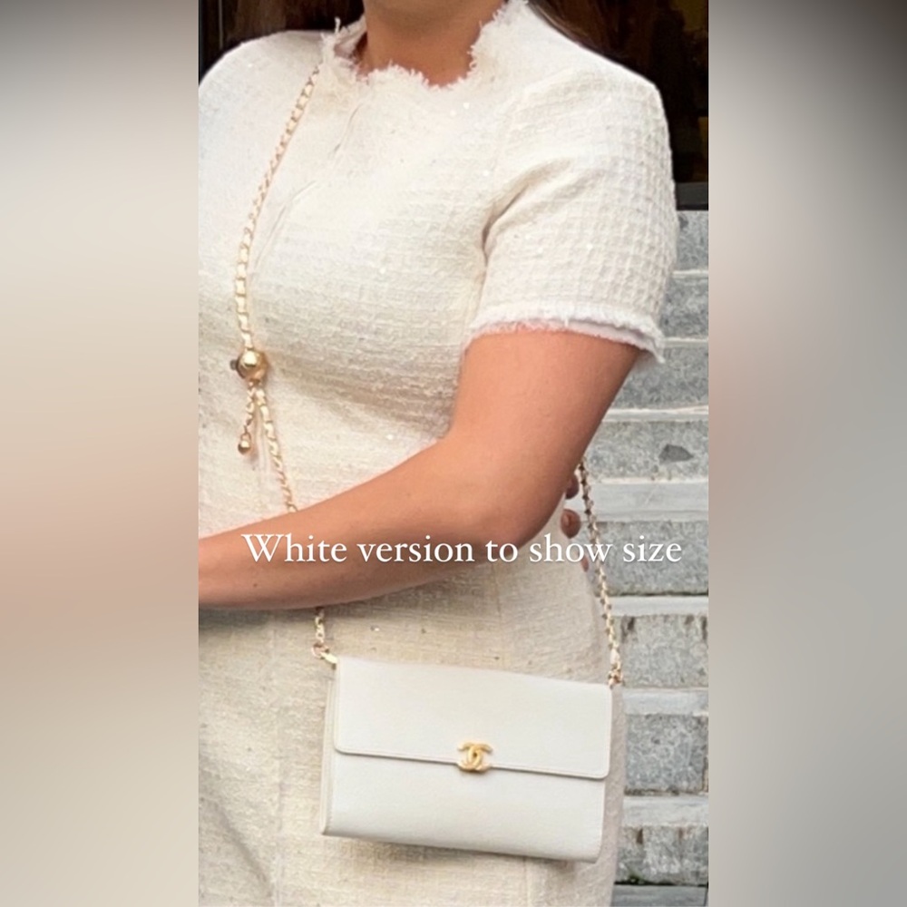 Vintage caviar Chanel black and gold clutch wallet on chain crossbody bag - Picture 15 of 17